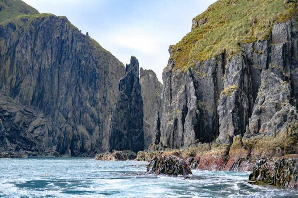 South Georgia And The South Sandwich Islands Commonwealth Chamber Of   Caves And Seashore In South Georgia 980x654 